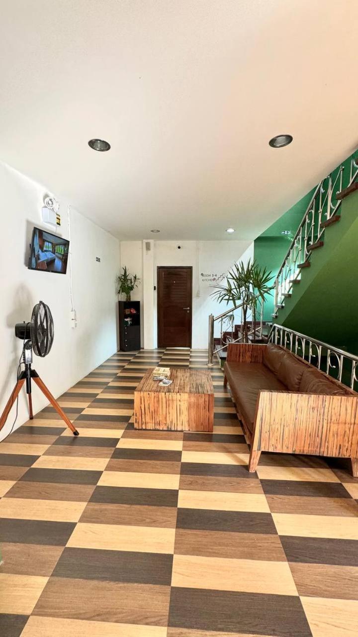 Propaganda Hostel Пханган Екстер'єр фото