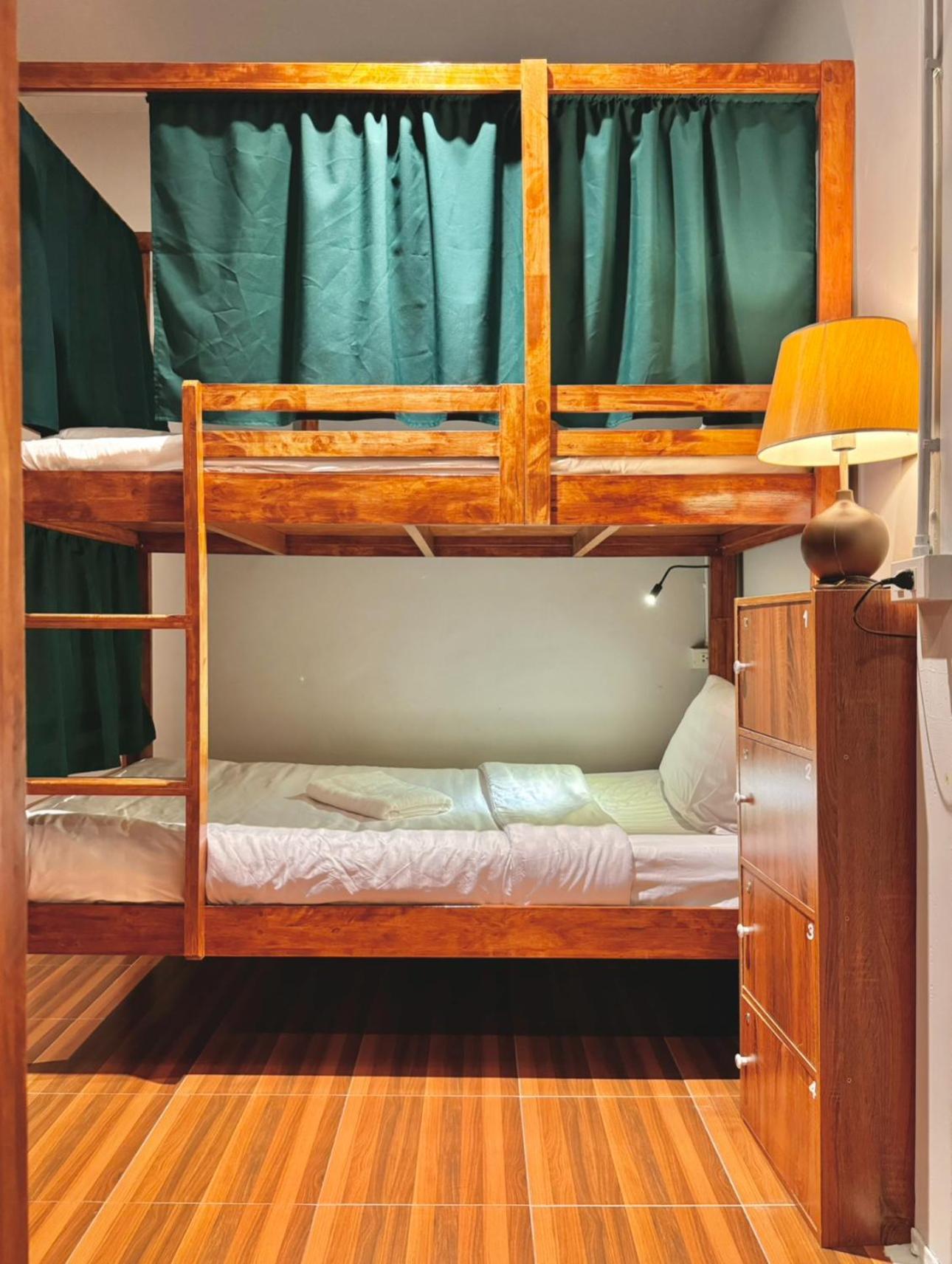 Propaganda Hostel Пханган Екстер'єр фото
