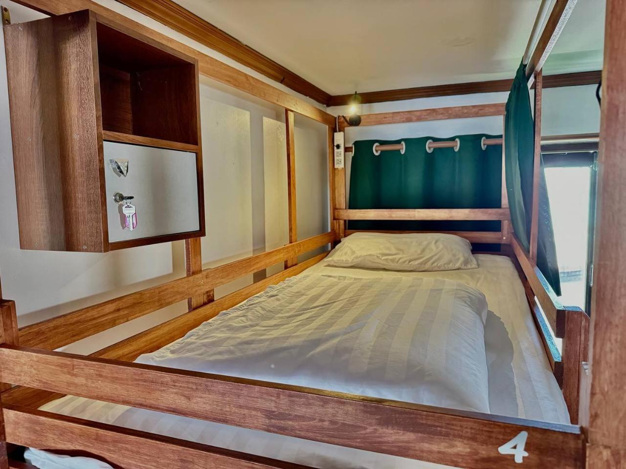 Propaganda Hostel Пханган Екстер'єр фото